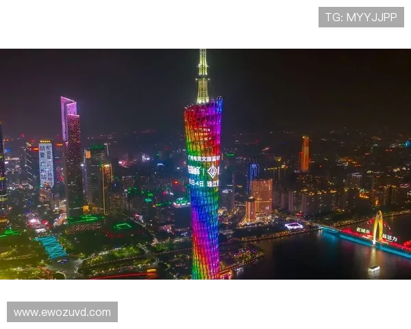 《电竞产业的崛起与未来发展趋势：从竞技赛事到全新娱乐生态的探索》