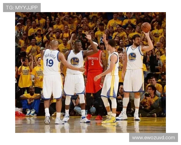 勇士与小牛2015至2016赛季精彩对决回顾与分析