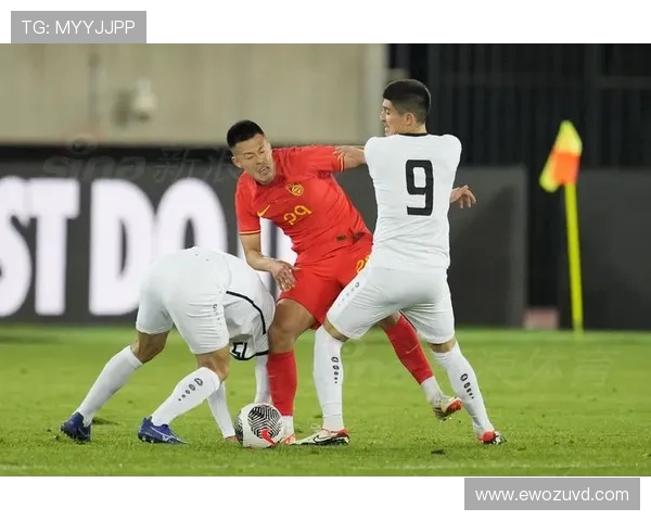 国足主场迎战乌兹别克斯坦精彩回放与赛后分析